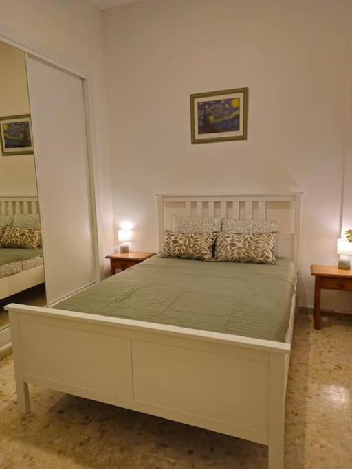 Sevilla Centro - Gran Poder Luaran gambar